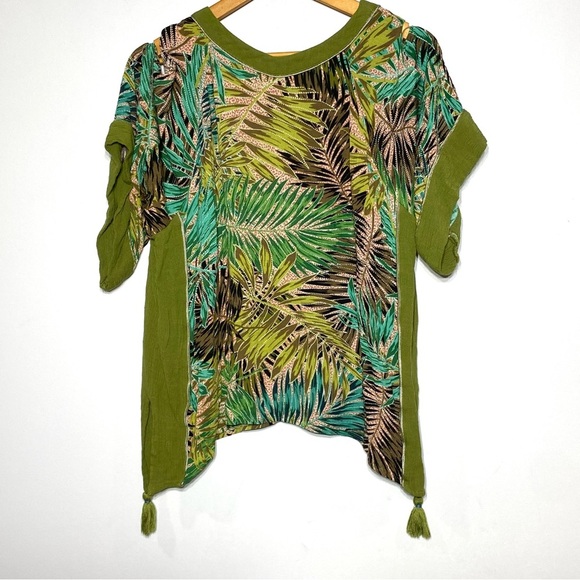 Democracy Women L Boho Top Green Tropical Cold Shoulder Tassel Hem V-Neck Blouse - Picture 4 of 16